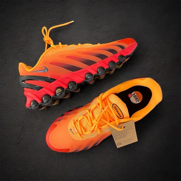 ✔️New✔️ NIKE Air Max DN8 'Team Orange' - Picture 2 of 11